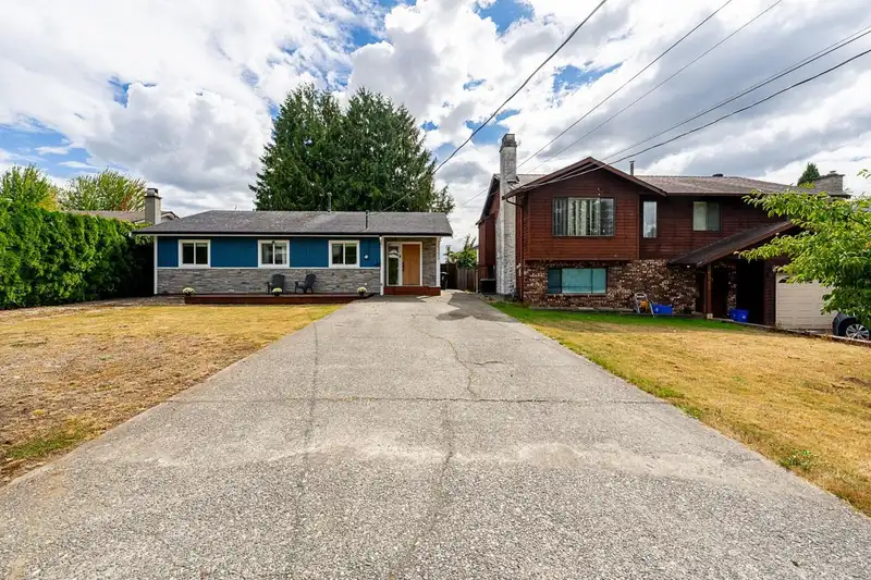 26550 28B AVENUE - photo 2 of 39