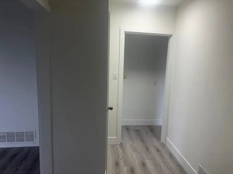 9122 HIEBERT STREET - photo 4 of 17