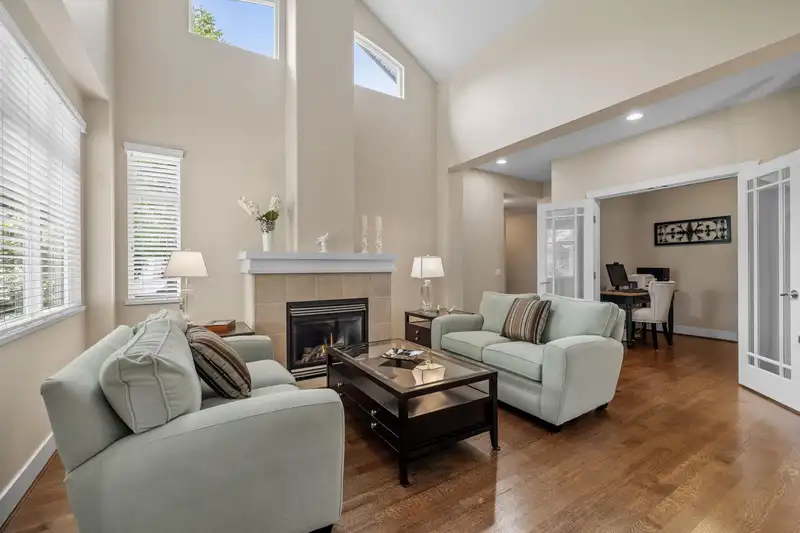 26 18088 8 AVENUE - photo 3 of 40