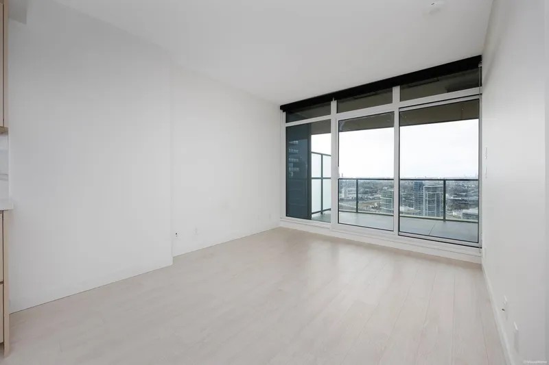 3901 4880 LOUGHEED HIGHWAY - photo 3 of 21