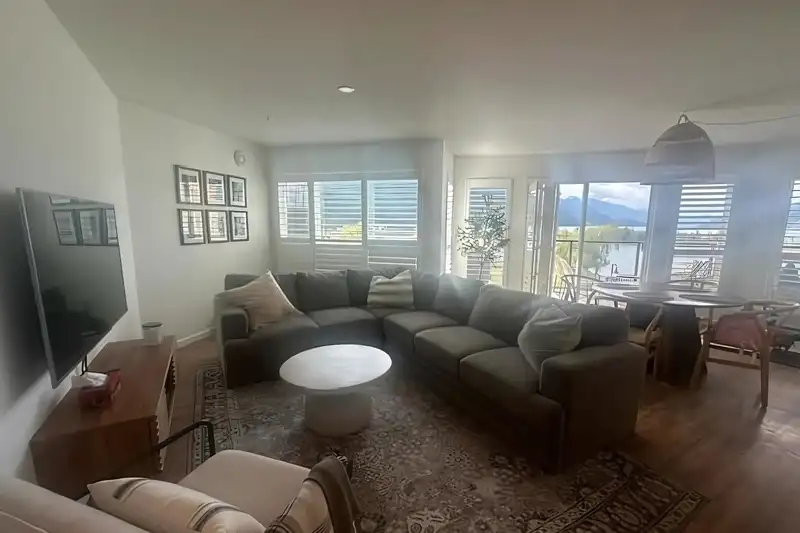 320 378 ESPLANADE AVENUE - photo 4 of 12
