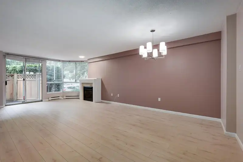 102 1245 QUAYSIDE DRIVE - photo 3 of 31