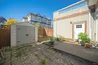 5731 148B STREET - thumbnail 22