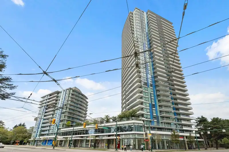 803 8189 CAMBIE STREET - photo 1 of 36