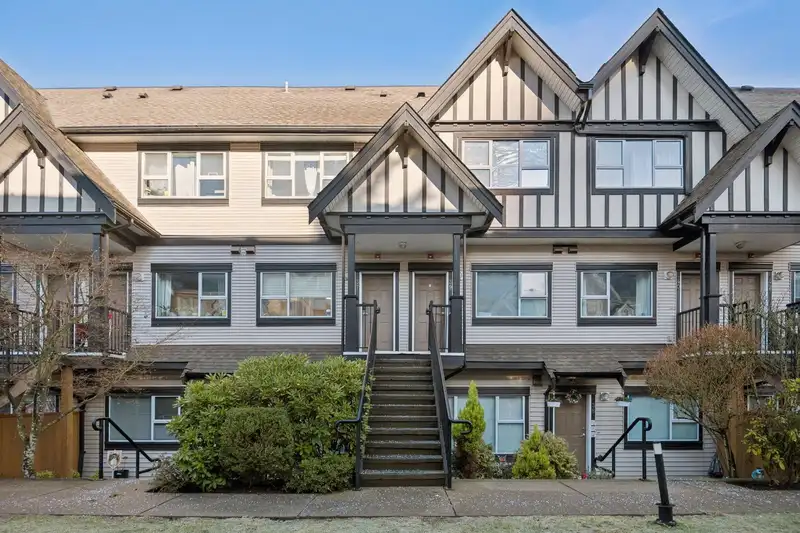 37 730 FARROW STREET - photo 1 of 40
