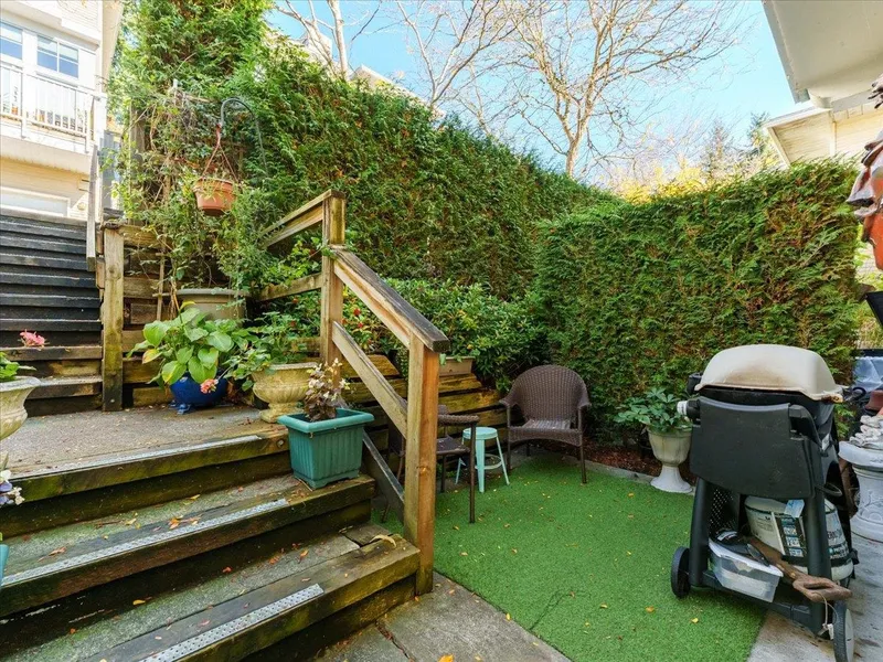 5 3588 WHITNEY PLACE - photo 2 of 25