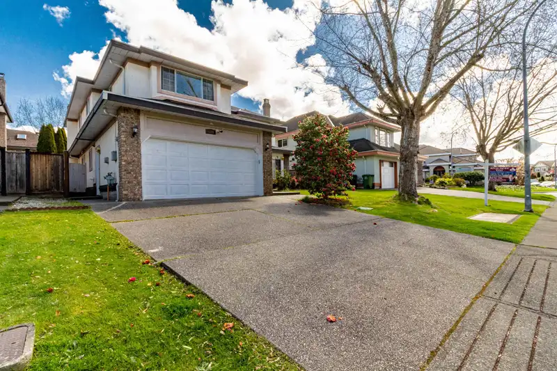 5508 CORNWALL DRIVE - photo 1 of 22