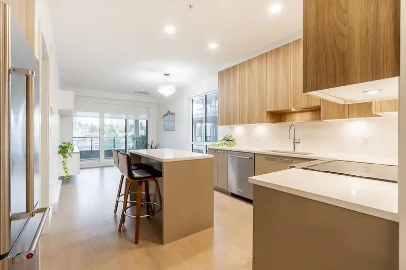523 7599 15TH STREET - photo 2 of 36