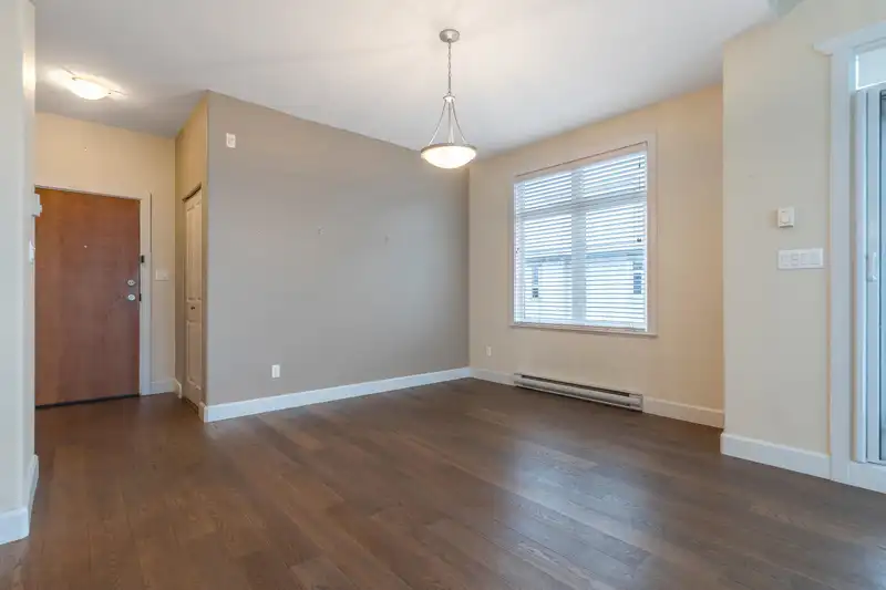 417 4280 MONCTON STREET - photo 4 of 24