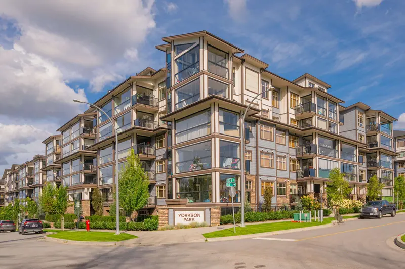 210 8526 202B STREET - photo 1 of 25