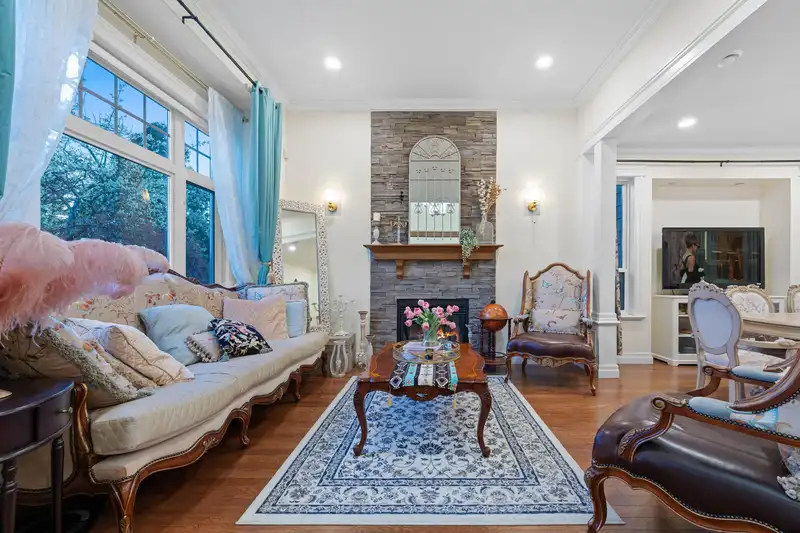 3271 FRANCIS ROAD - photo 2 of 24