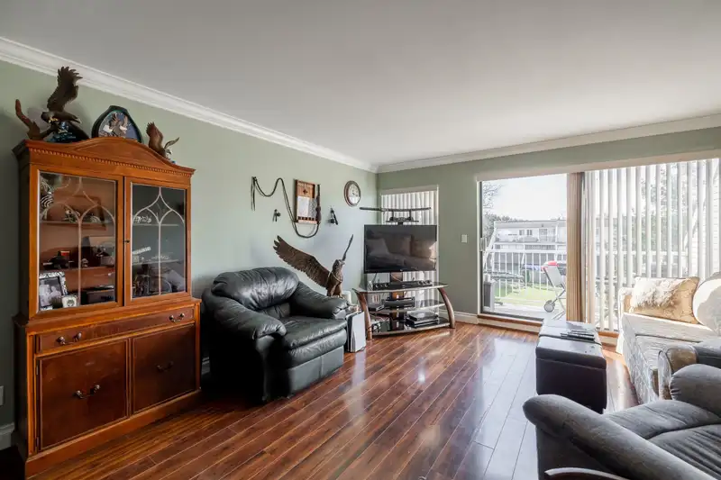 74 17712 60 AVENUE - photo 3 of 23