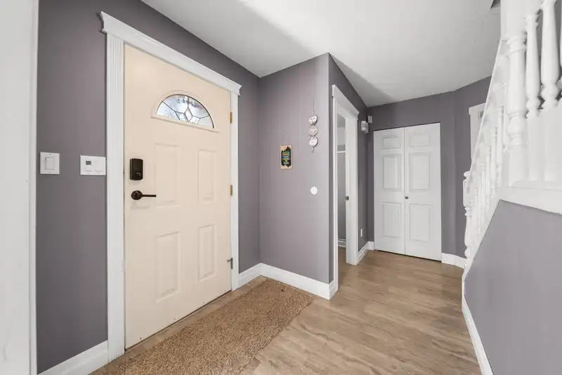 32507 QUALICUM PLACE - photo 3 of 40