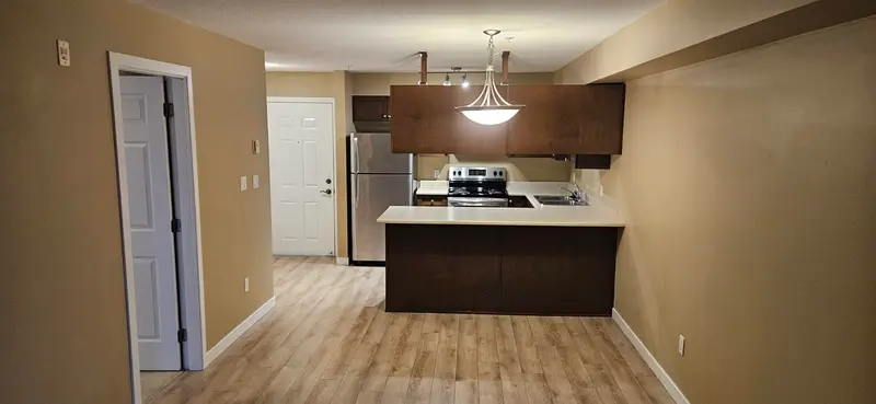 310 33960 OLD YALE ROAD - photo 2 of 20