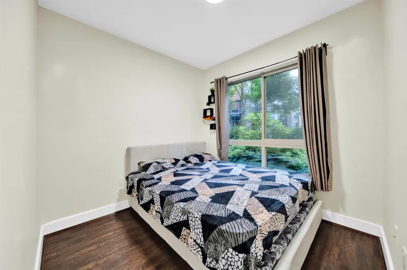 131 6628 120 STREET - photo 1 of 15