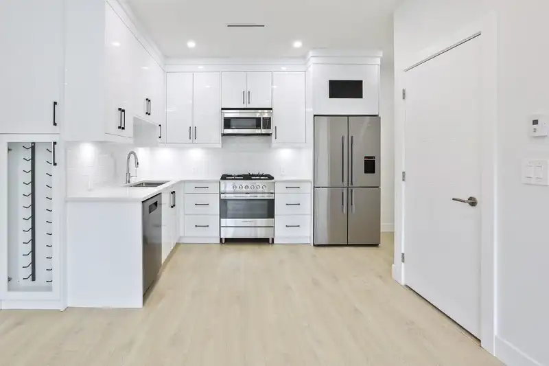 6550 KNIGHT STREET - photo 3 of 22