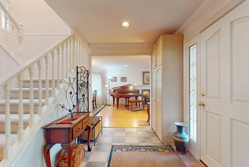 1926 W 62ND AVENUE - photo 3 of 25