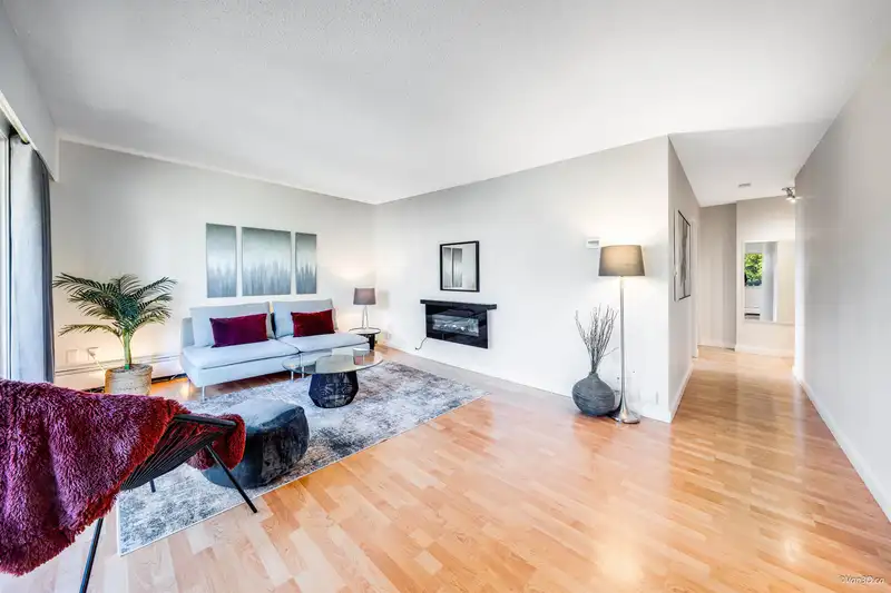 311 175 E 4TH STREET - photo 2 of 16