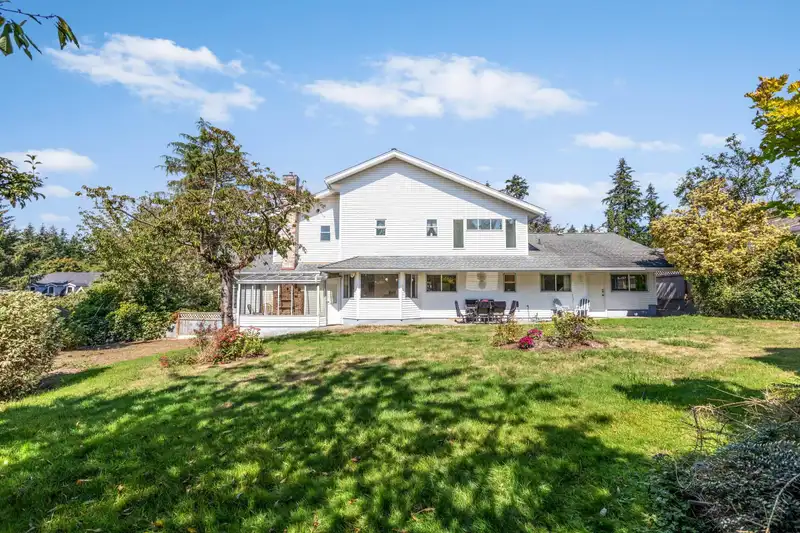 12904 22B AVENUE - photo 3 of 30
