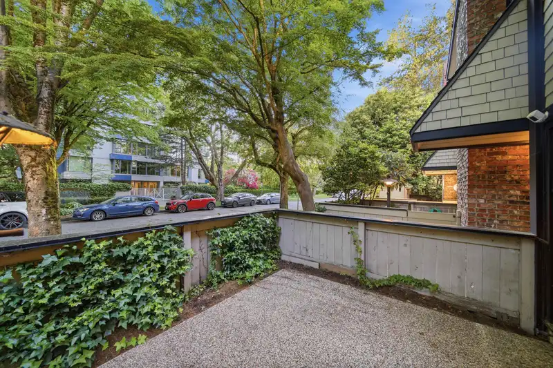 5416 YEW STREET - photo 4 of 23
