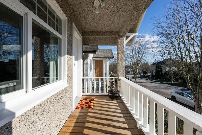 2867 E GEORGIA STREET - photo 2 of 25