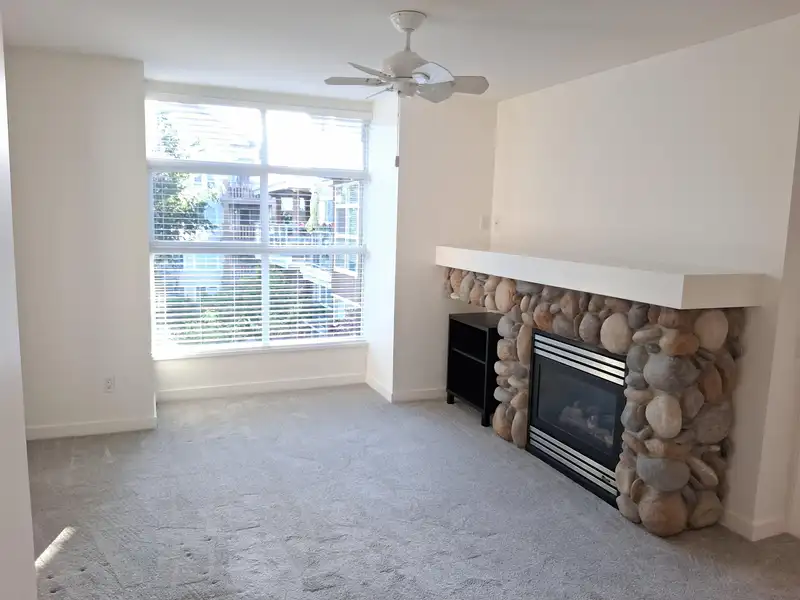 332 5700 ANDREWS ROAD - photo 2 of 40