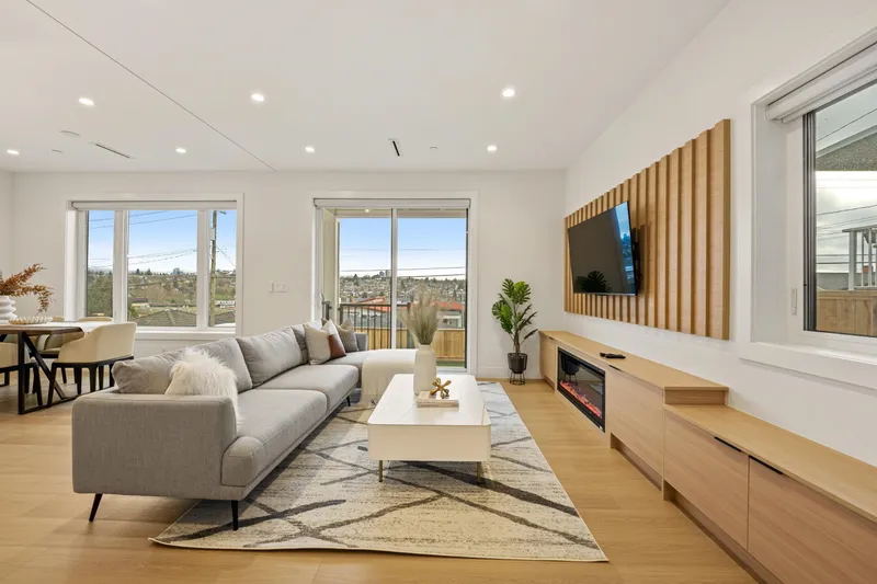 3156-2 E 8TH AVENUE - photo 3 of 25