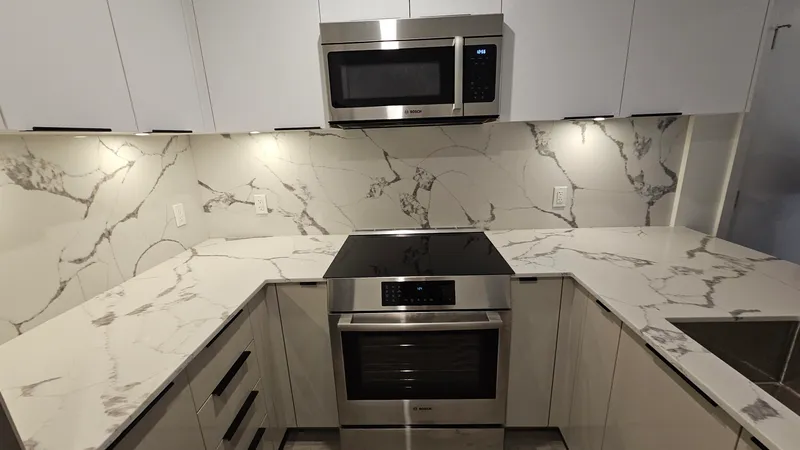 316 2250 E 1ST AVENUE - photo 2 of 25