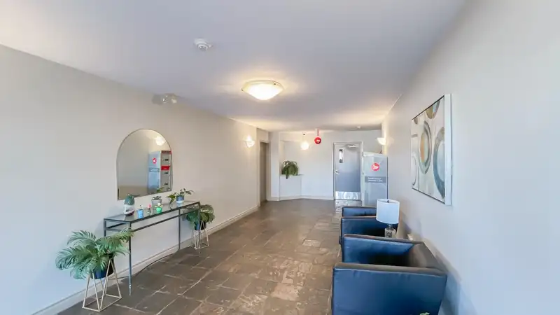 311 3770 MANOR STREET - photo 2 of 20