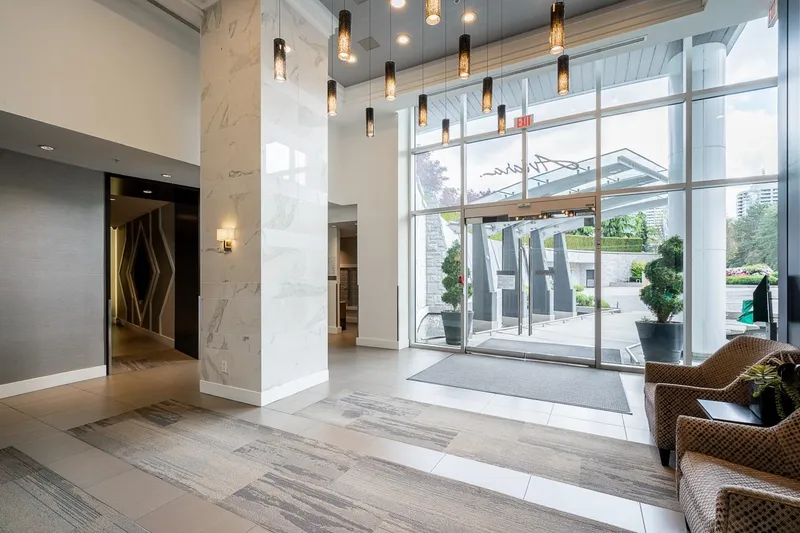 1707 4189 HALIFAX STREET - photo 3 of 25