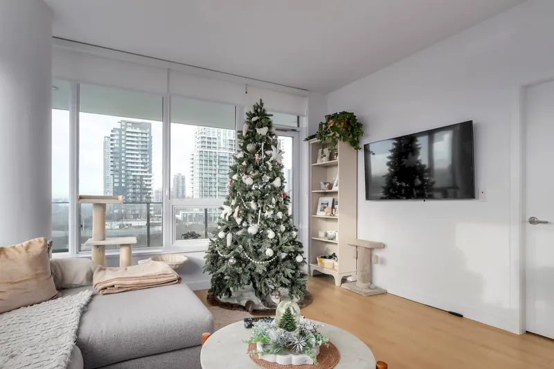 606 2425 ALPHA AVENUE - photo 3 of 23