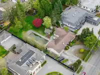 13721 MARINE DRIVE - thumbnail 3