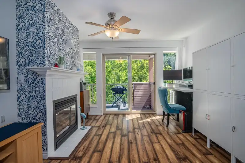 206 33478 ROBERTS AVENUE - photo 3 of 26