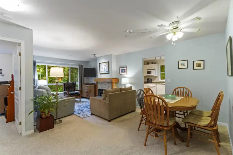 204 1242 TOWN CENTRE BOULEVARD - photo 2 of 29