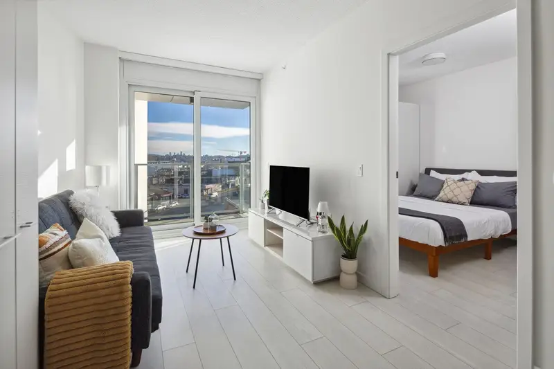 611 180 E 2ND AVENUE - photo 1 of 25