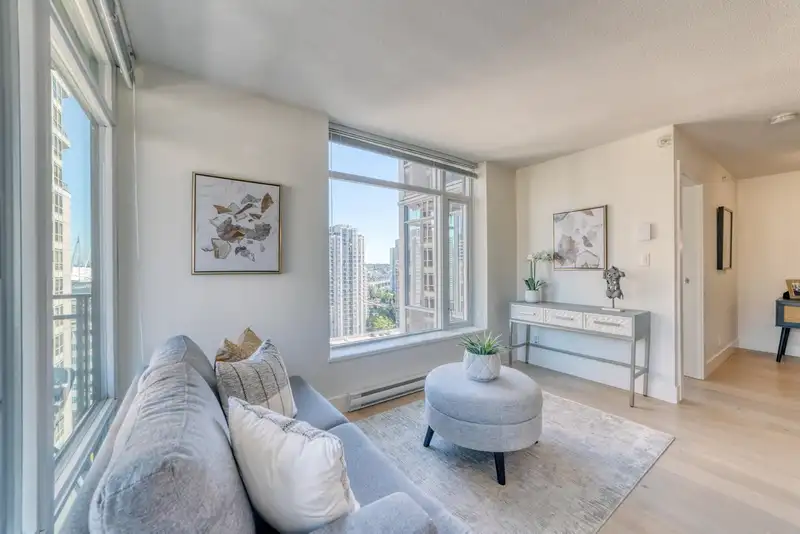 1706 888 HOMER STREET - photo 2 of 22
