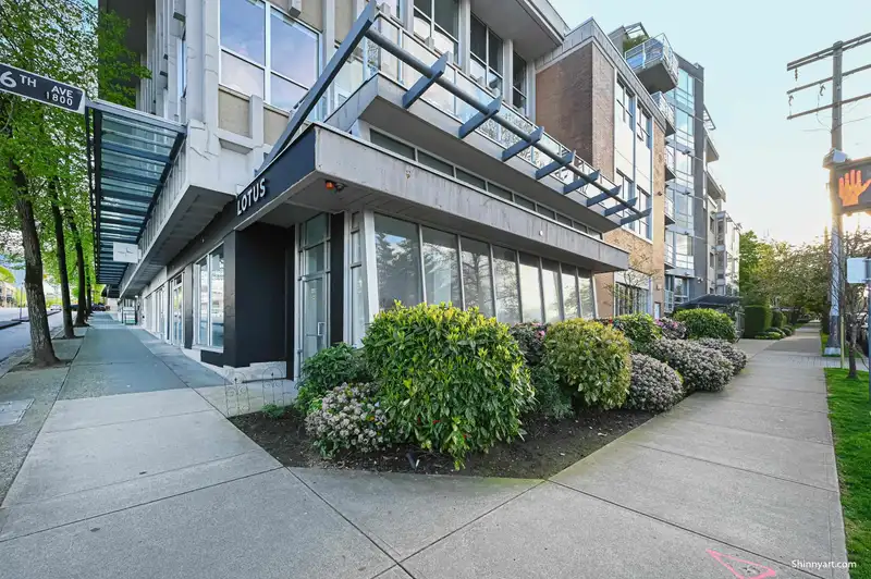 206 1818 W 6TH AVENUE - photo 3 of 24