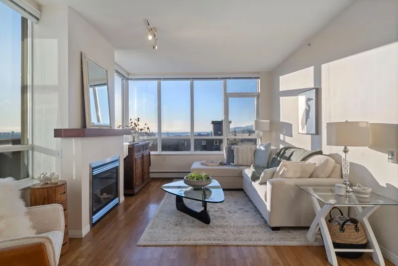 1401 120 W 16TH STREET - photo 3 of 22