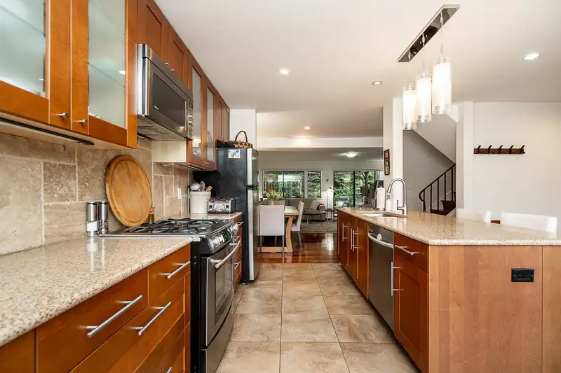 7393 MONTECITO DRIVE - photo 4 of 40