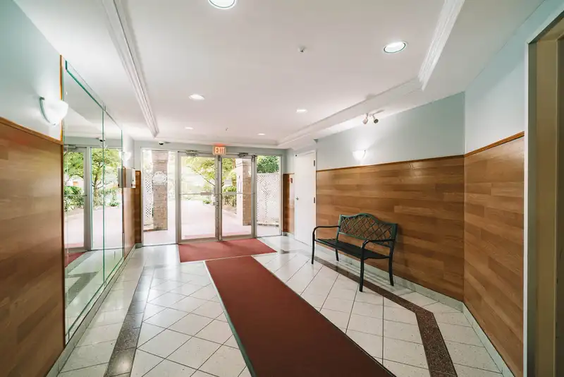 111 7435 121A STREET - photo 3 of 30