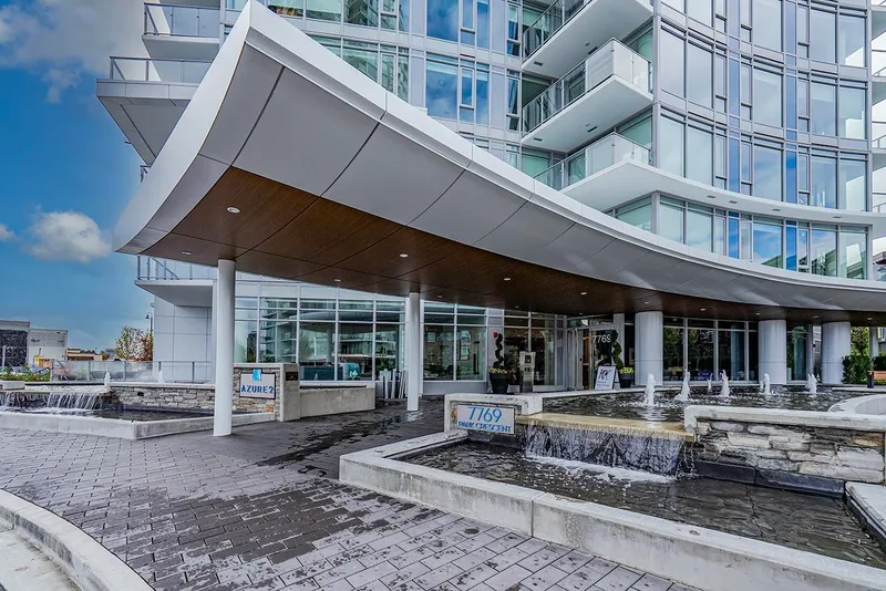 1506 7769 PARK CRESCENT - photo 1 of 21