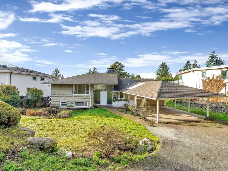 1204 OTTABURN ROAD - photo 1 of 40
