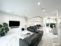 1633 SE MARINE DRIVE - thumbnail 2