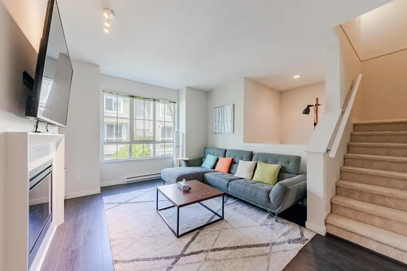 54 5510 ADMIRAL WAY - photo 1 of 25