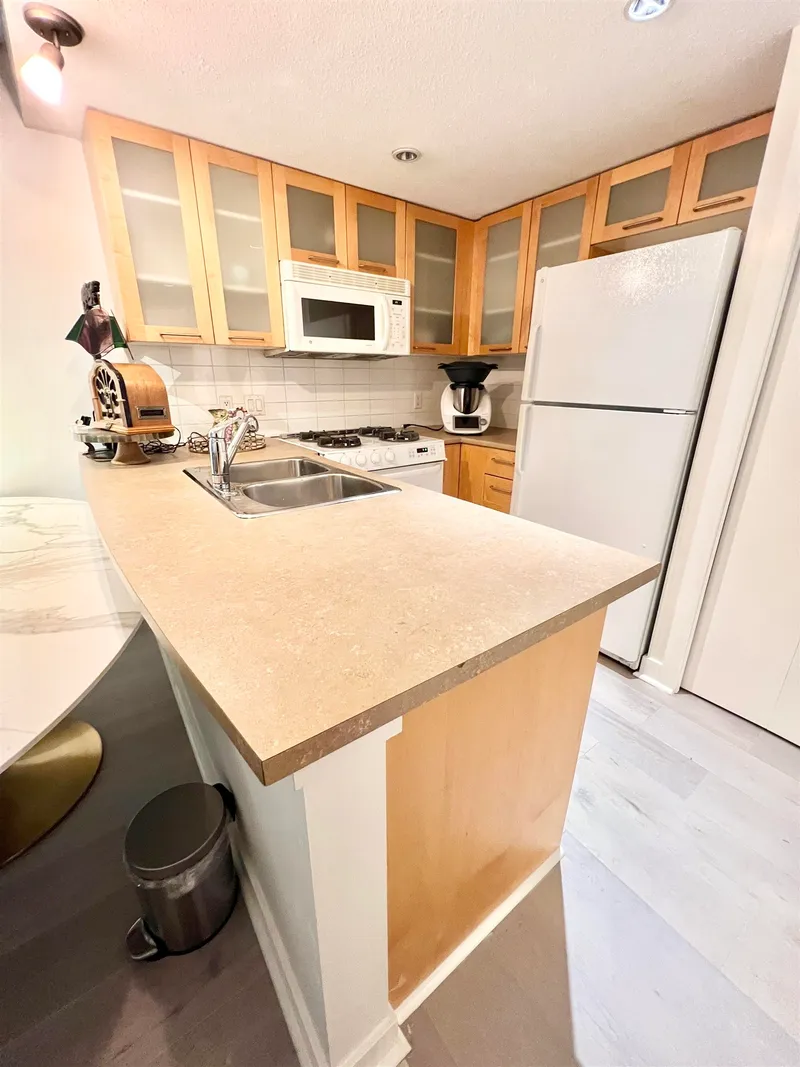 96 9339 ALBERTA ROAD - photo 3 of 9