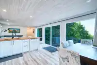 7949 REDROOFFS ROAD - thumbnail 5