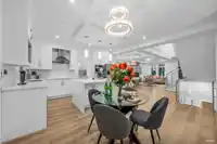 4267 PARKER STREET - thumbnail 8