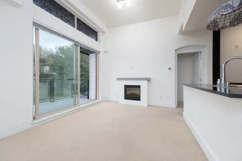 503 7478 BYRNEPARK WALK - photo 3 of 35
