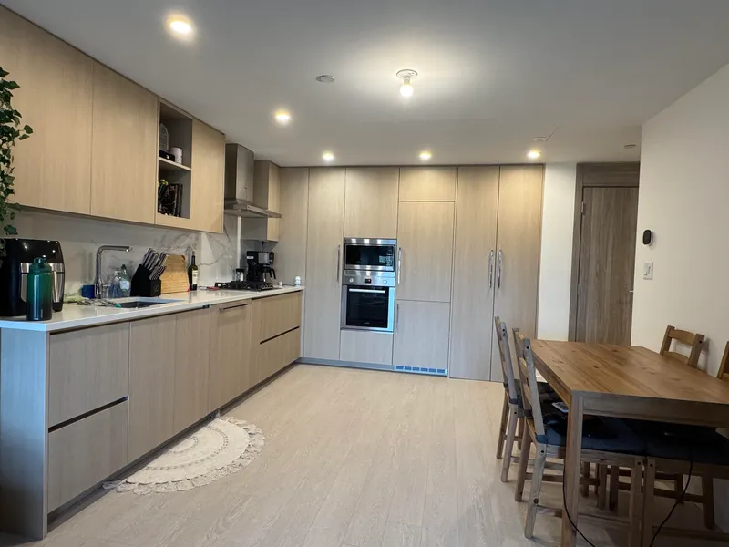 1410 13768 100 AVENUE - photo 2 of 17