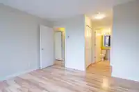 305 3588 CROWLEY DRIVE - thumbnail 10